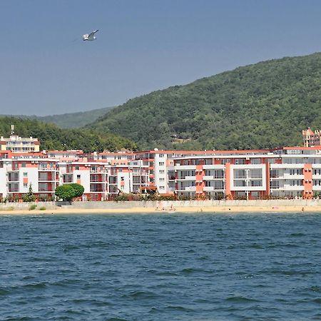 Privilege Beach Apartments Свети-Влас Экстерьер фото