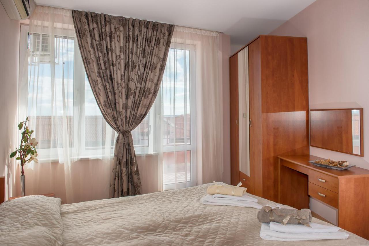 Privilege Beach Apartments Свети-Влас Экстерьер фото
