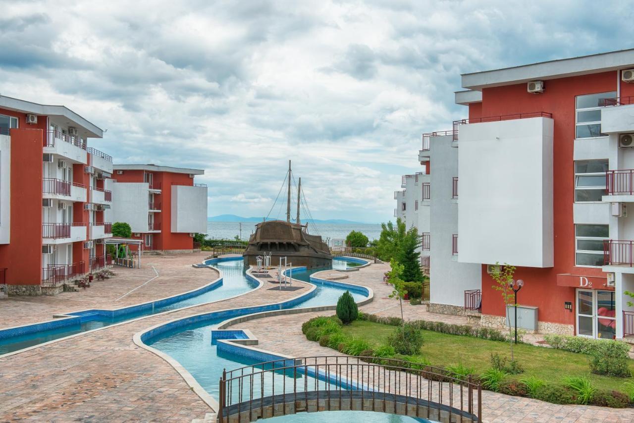 Privilege Beach Apartments Свети-Влас Экстерьер фото