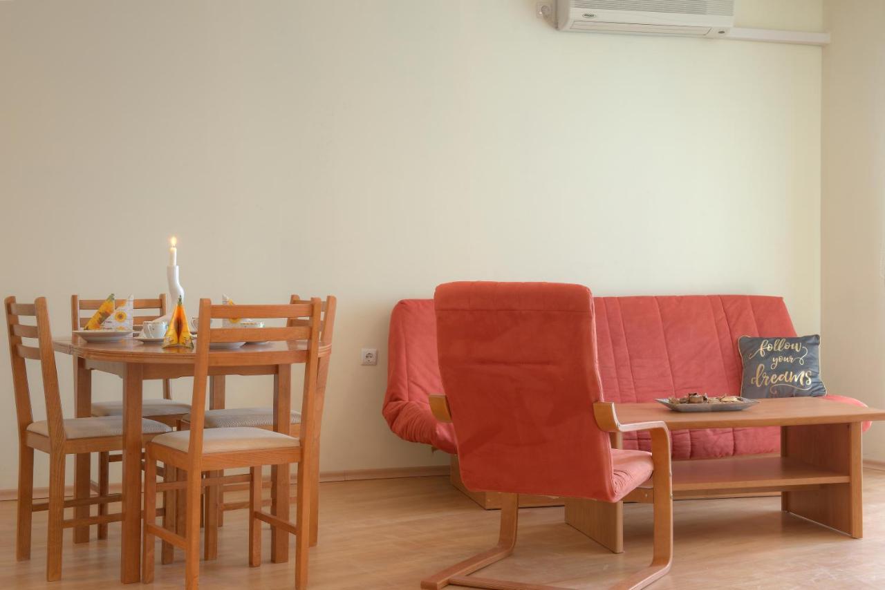 Privilege Beach Apartments Свети-Влас Экстерьер фото