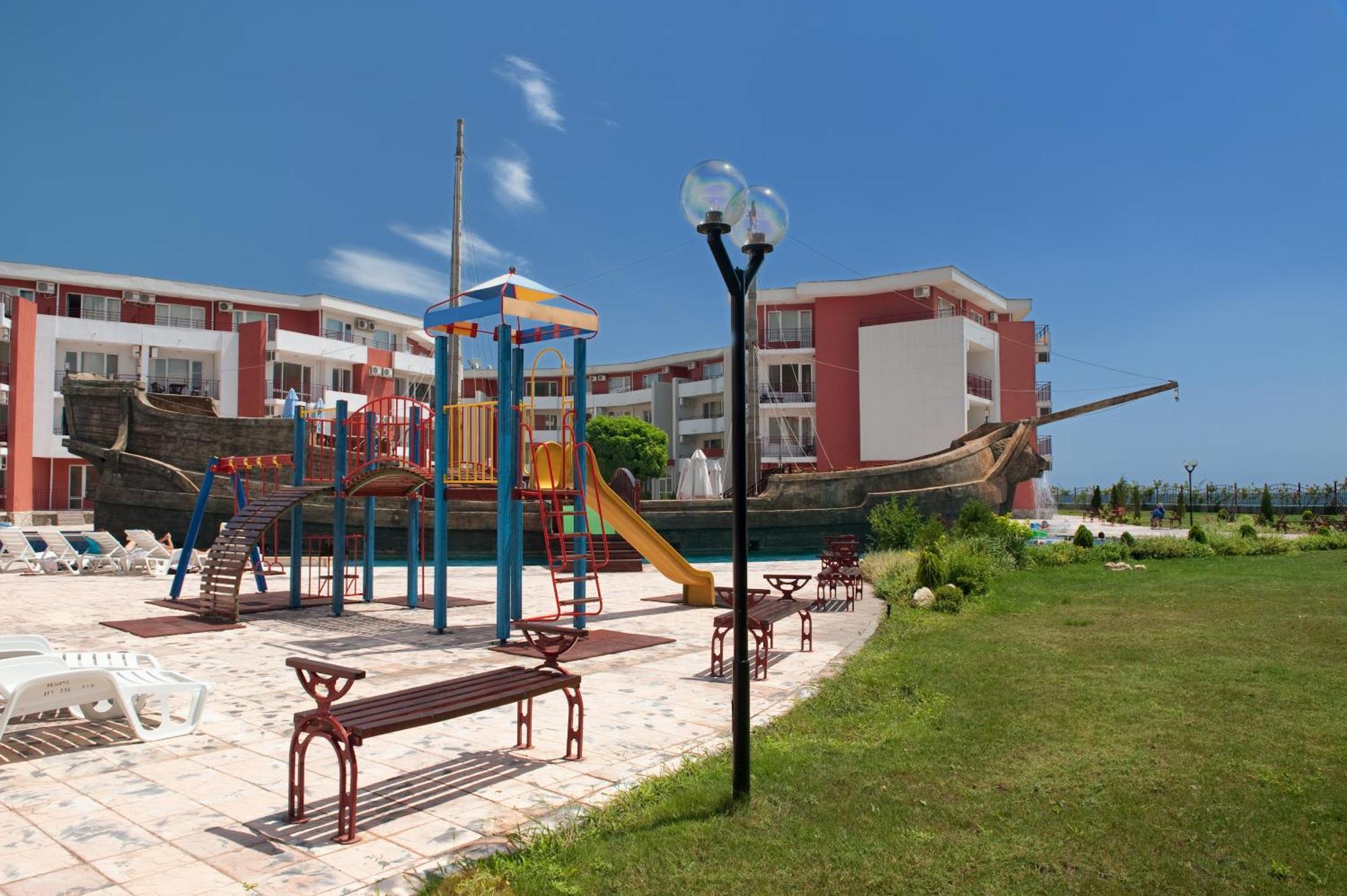 Privilege Beach Apartments Свети-Влас Экстерьер фото